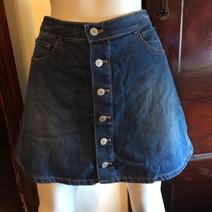 Express jean skirt button front and pockets size 8